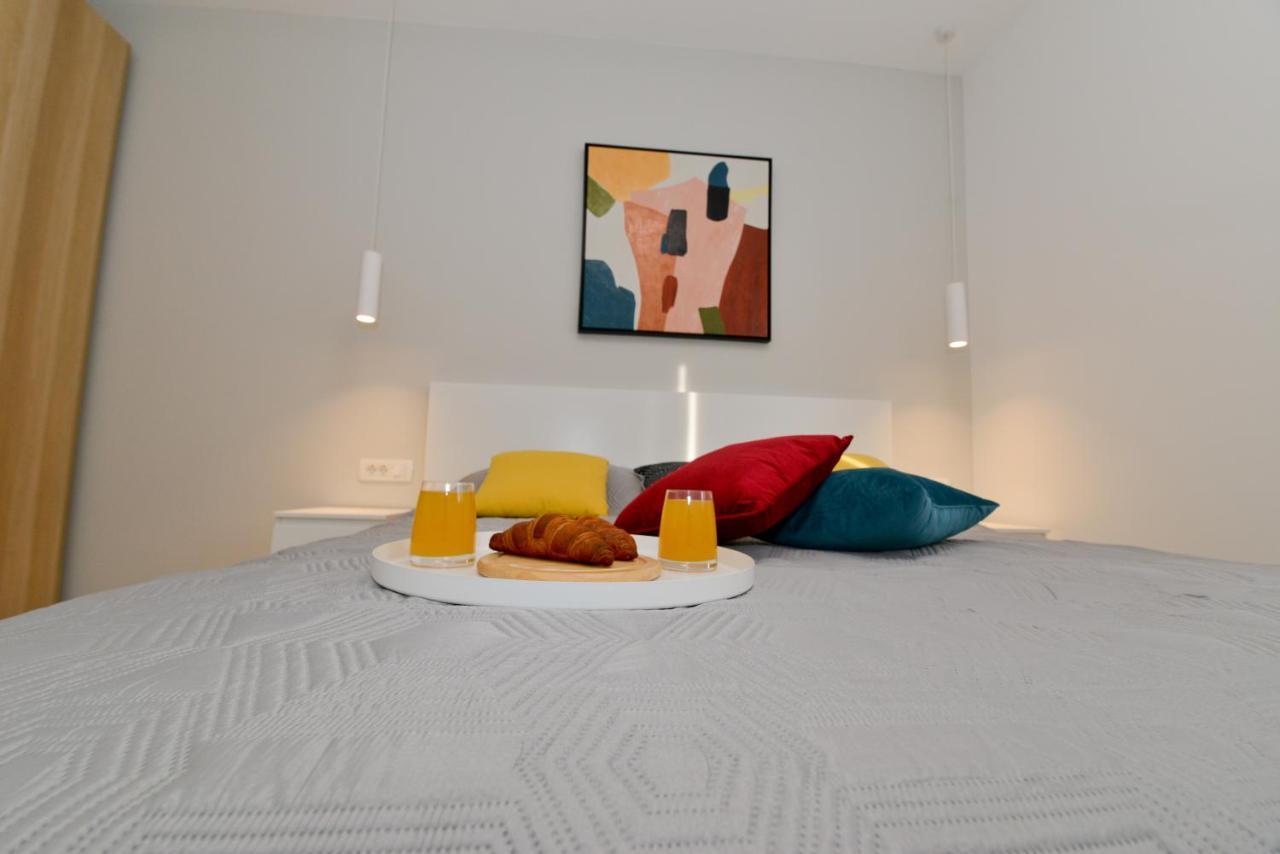 Lemon Apartment *
